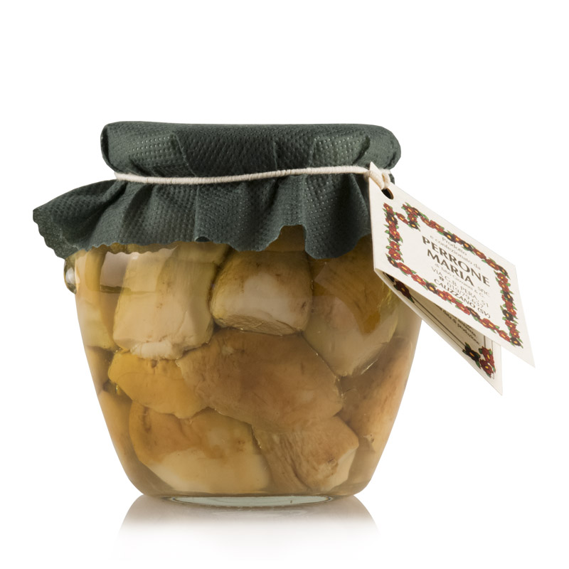 Cèpes entiers dans l'huile d'olive